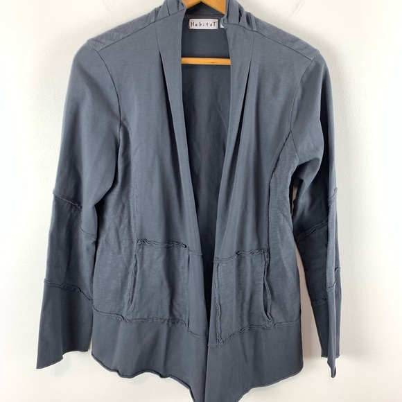 Habitat Clothes Cardigan Sweater Size Medium in Gray Lightweight Lagenlook - Picture 1 of 13